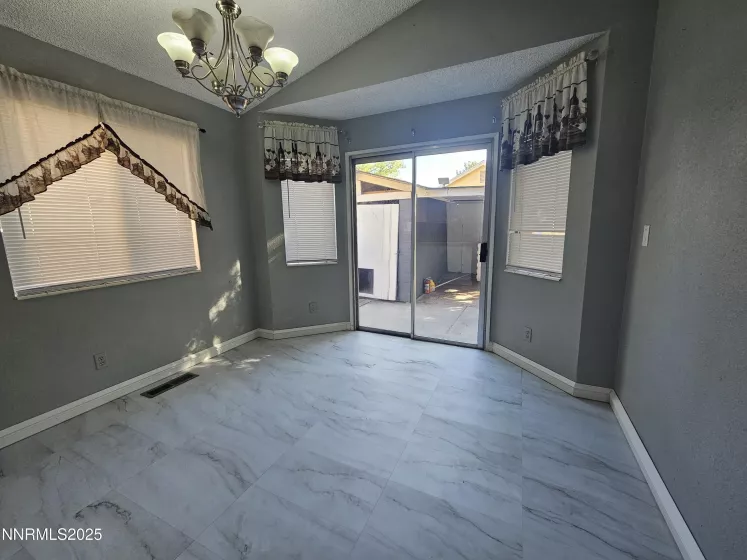 2255 Rockdale, Sparks, Nevada 89434, 3 Bedrooms Bedrooms, ,2 BathroomsBathrooms,Residential,Residential,Rockdale,250052468