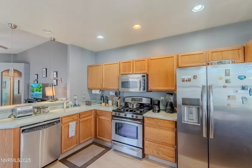 10139 Cascade Falls, Reno, Nevada 89521, 3 Bedrooms Bedrooms, ,2 BathroomsBathrooms,Residential,Residential,Cascade Falls,250052470