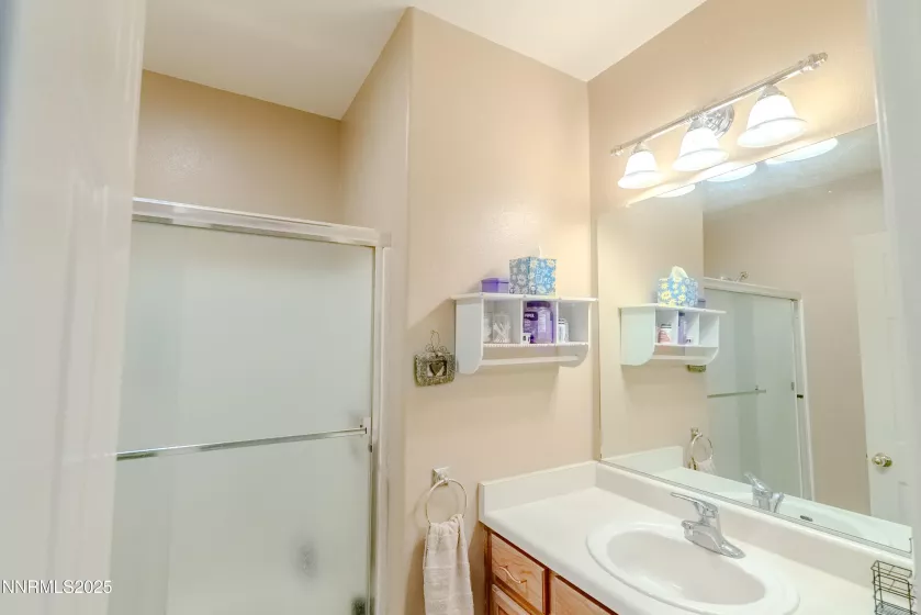 10139 Cascade Falls, Reno, Nevada 89521, 3 Bedrooms Bedrooms, ,2 BathroomsBathrooms,Residential,Residential,Cascade Falls,250052470