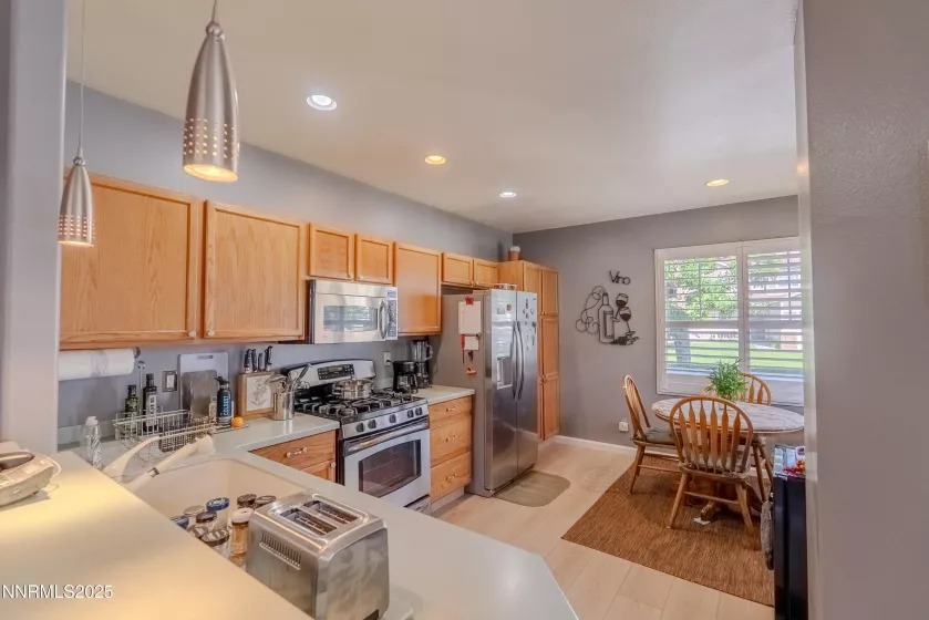 10139 Cascade Falls, Reno, Nevada 89521, 3 Bedrooms Bedrooms, ,2 BathroomsBathrooms,Residential,Residential,Cascade Falls,250052470