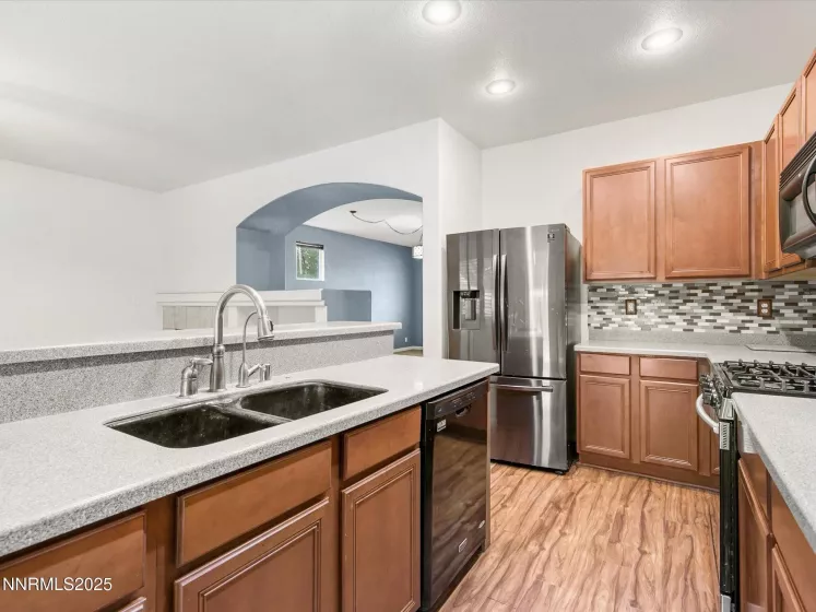 1616 Laverder, Fernley, Nevada 89408, 3 Bedrooms Bedrooms, ,2 BathroomsBathrooms,Residential,Residential,Laverder,250052476