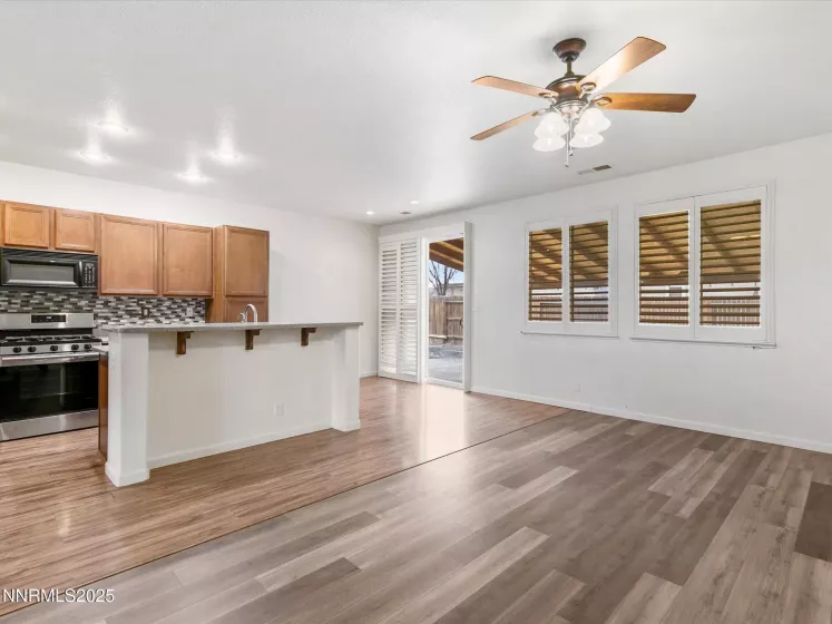 1616 Laverder, Fernley, Nevada 89408, 3 Bedrooms Bedrooms, ,2 BathroomsBathrooms,Residential,Residential,Laverder,250052476