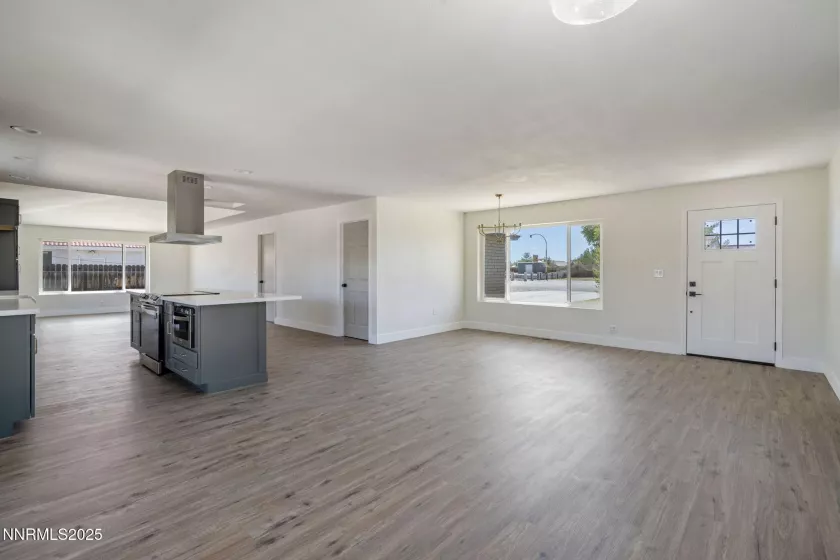 684 Carson River, Fallon, Nevada 89406, 3 Bedrooms Bedrooms, ,2 BathroomsBathrooms,Residential,Residential,Carson River,250052480