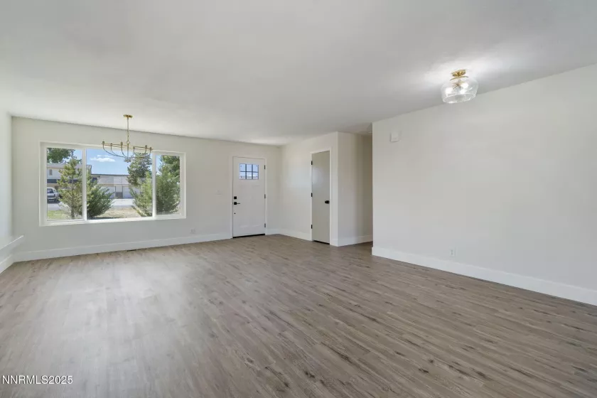 684 Carson River, Fallon, Nevada 89406, 3 Bedrooms Bedrooms, ,2 BathroomsBathrooms,Residential,Residential,Carson River,250052480