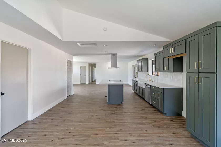 684 Carson River, Fallon, Nevada 89406, 3 Bedrooms Bedrooms, ,2 BathroomsBathrooms,Residential,Residential,Carson River,250052480