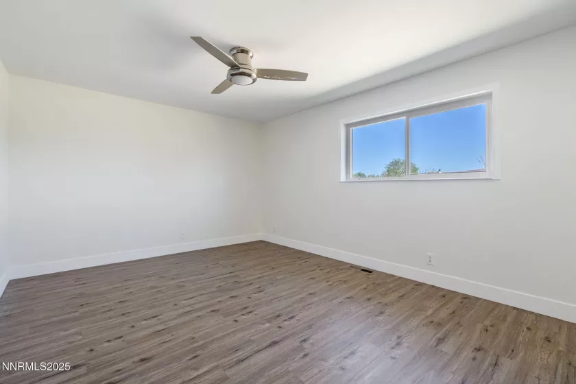 684 Carson River, Fallon, Nevada 89406, 3 Bedrooms Bedrooms, ,2 BathroomsBathrooms,Residential,Residential,Carson River,250052480
