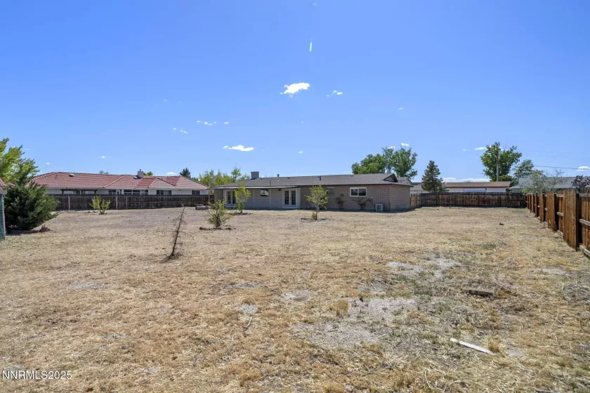684 Carson River, Fallon, Nevada 89406, 3 Bedrooms Bedrooms, ,2 BathroomsBathrooms,Residential,Residential,Carson River,250052480