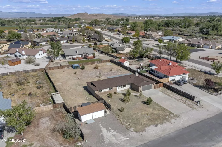684 Carson River, Fallon, Nevada 89406, 3 Bedrooms Bedrooms, ,2 BathroomsBathrooms,Residential,Residential,Carson River,250052480