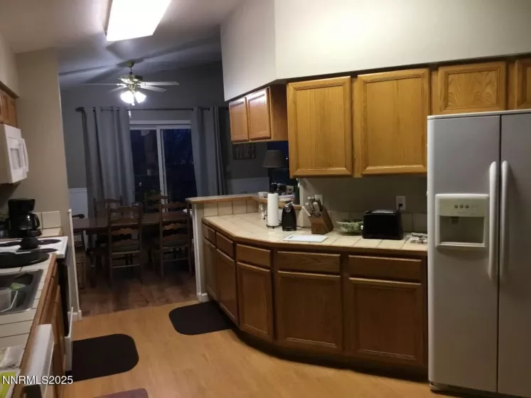 732 Talus, Reno, Nevada 89503, 4 Bedrooms Bedrooms, ,3 BathroomsBathrooms,Residential,Residential,Talus,250052482