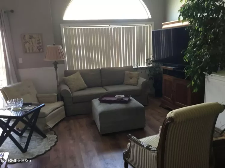 732 Talus, Reno, Nevada 89503, 4 Bedrooms Bedrooms, ,3 BathroomsBathrooms,Residential,Residential,Talus,250052482