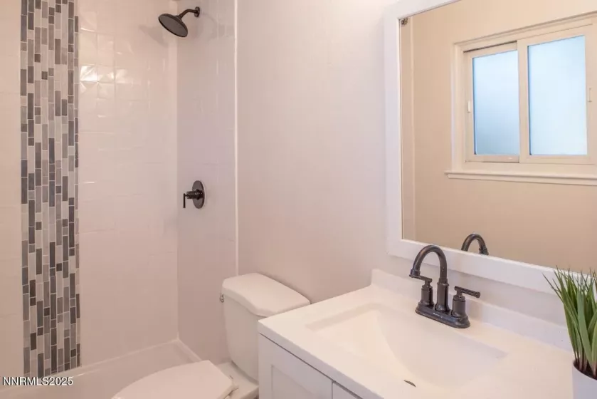 875 Camino Real, Sparks, Nevada 89434, 3 Bedrooms Bedrooms, ,2 BathroomsBathrooms,Residential,Residential,Camino Real,250052483