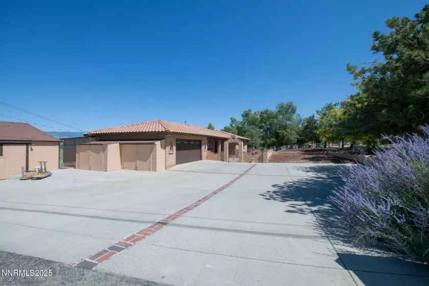 1650 Deer Run, Carson City, Nevada 89701, 2 Bedrooms Bedrooms, ,2 BathroomsBathrooms,Residential,Residential,Deer Run,250052484