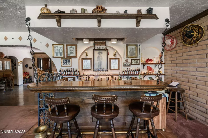 Full Wet Bar