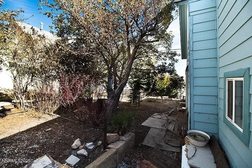 1016 C, Virginia City, Nevada 89440, 3 Bedrooms Bedrooms, ,5 BathroomsBathrooms,Residential,Residential,C,250051466