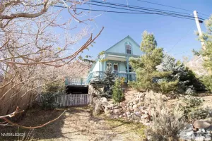1016 C, Virginia City, Nevada 89440, 3 Bedrooms Bedrooms, ,5 BathroomsBathrooms,Residential,Residential,C,250051466