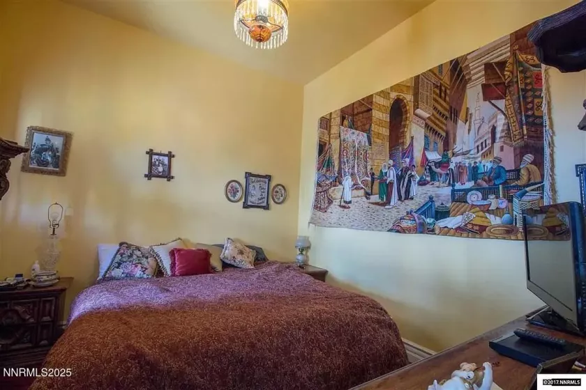 1016 C, Virginia City, Nevada 89440, 3 Bedrooms Bedrooms, ,5 BathroomsBathrooms,Residential,Residential,C,250051466