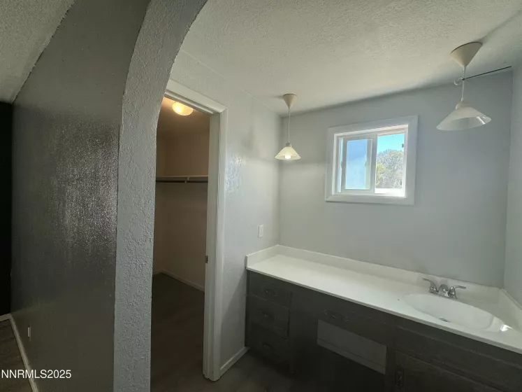 4440 Debra, Winnemucca, Nevada 89445, 4 Bedrooms Bedrooms, ,3 BathroomsBathrooms,Residential,Residential,Debra,250052489