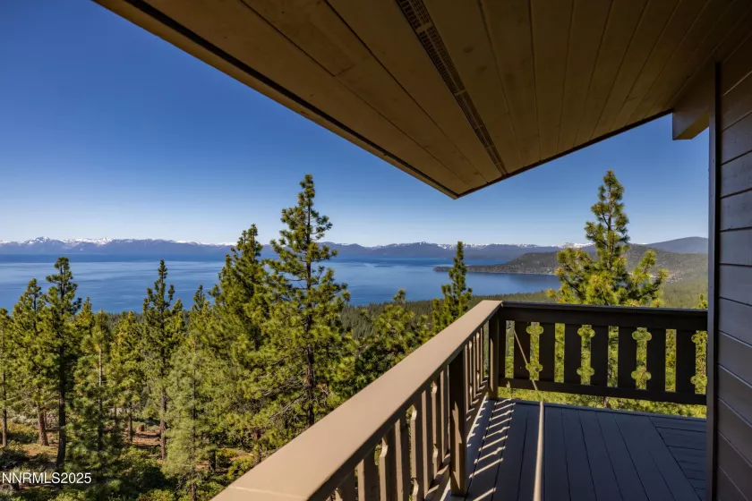 1459 Glarus, Incline Village, Nevada 89451, 4 Bedrooms Bedrooms, ,4 BathroomsBathrooms,Residential,Residential,Glarus,250052490