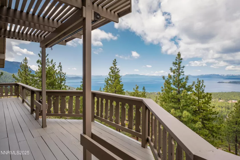 1459 Glarus, Incline Village, Nevada 89451, 4 Bedrooms Bedrooms, ,4 BathroomsBathrooms,Residential,Residential,Glarus,250052490