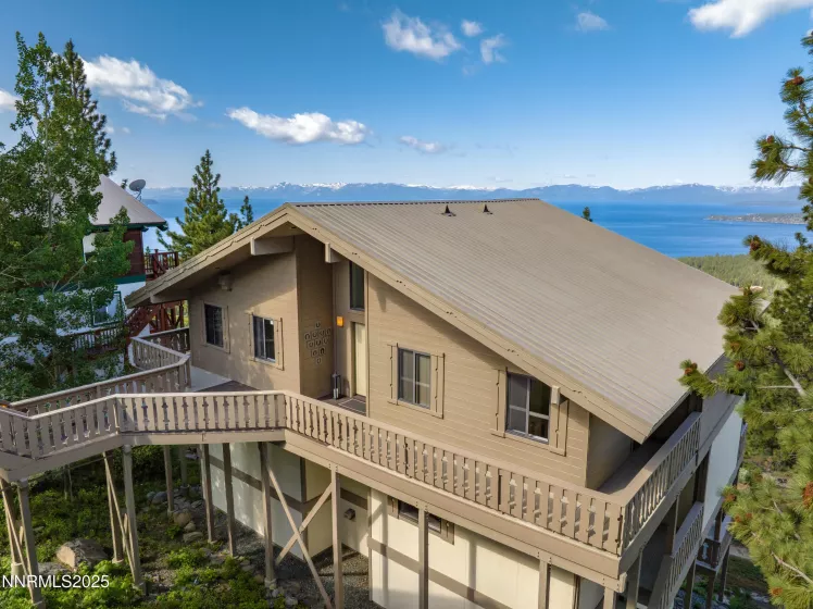 1459 Glarus, Incline Village, Nevada 89451, 4 Bedrooms Bedrooms, ,4 BathroomsBathrooms,Residential,Residential,Glarus,250052490