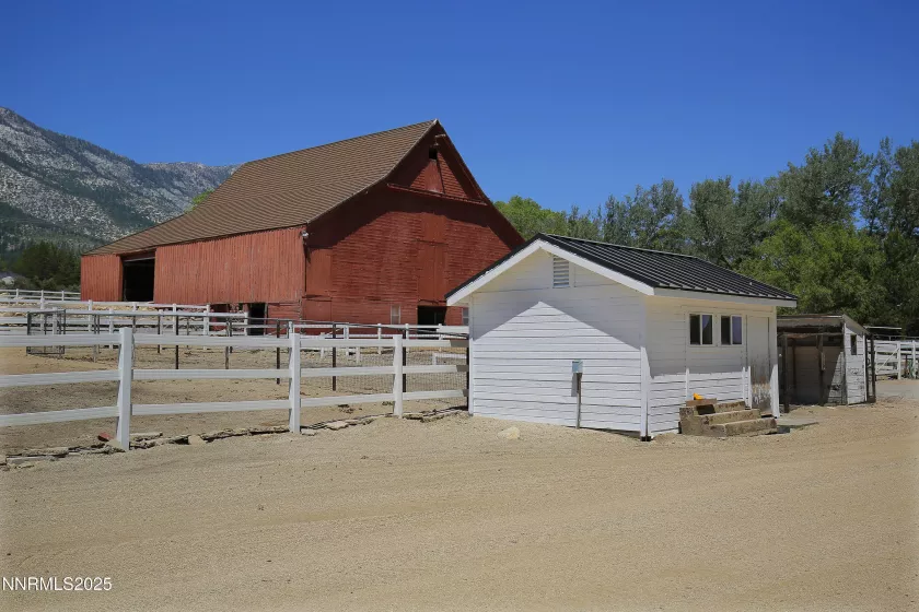 775 Foothill, Gardnerville, Nevada 89460, 7 Bedrooms Bedrooms, ,7 BathroomsBathrooms,Residential,Residential,Foothill,250052491