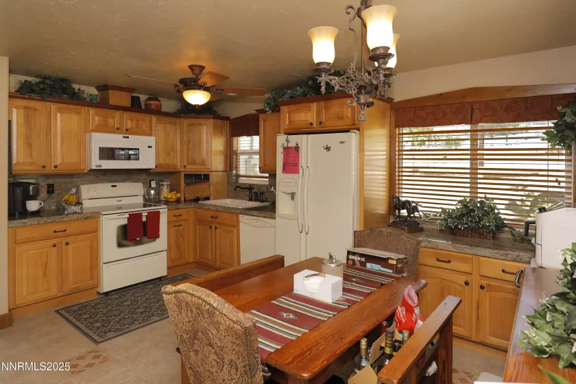 775 Foothill, Gardnerville, Nevada 89460, 7 Bedrooms Bedrooms, ,7 BathroomsBathrooms,Residential,Residential,Foothill,250052491