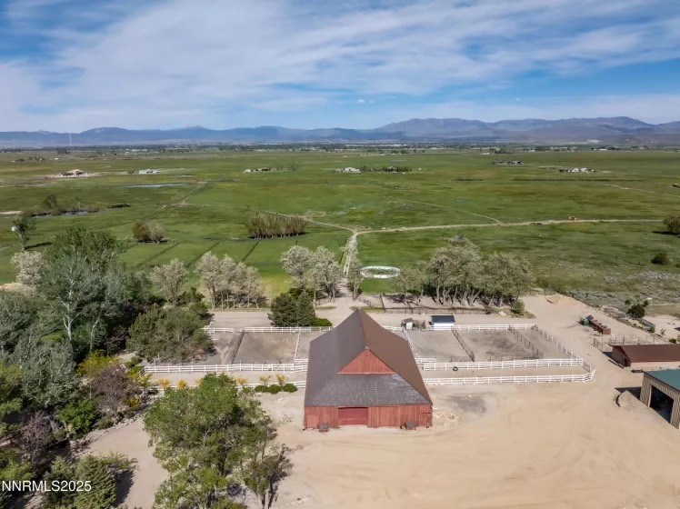775 Foothill, Gardnerville, Nevada 89460, 7 Bedrooms Bedrooms, ,7 BathroomsBathrooms,Residential,Residential,Foothill,250052491