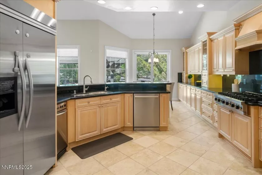 4990 Mountainshyre, Reno, Nevada 89519, 4 Bedrooms Bedrooms, ,4 BathroomsBathrooms,Residential,Residential,Mountainshyre,250052493