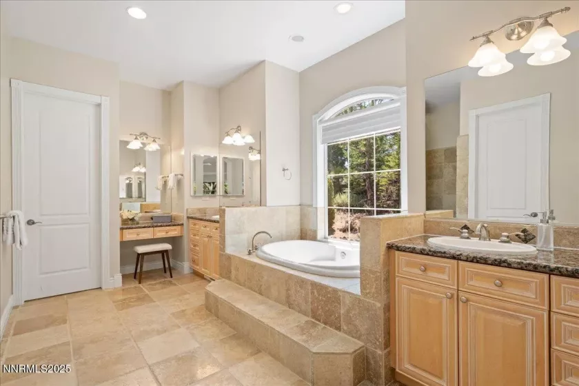 4990 Mountainshyre, Reno, Nevada 89519, 4 Bedrooms Bedrooms, ,4 BathroomsBathrooms,Residential,Residential,Mountainshyre,250052493