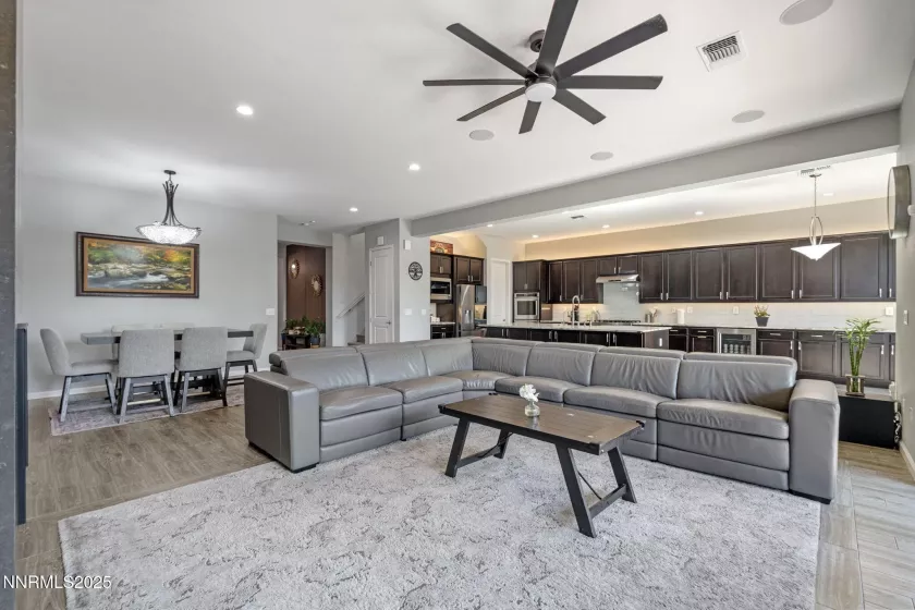 9435 Stony Hill, Reno, Nevada 89521, 5 Bedrooms Bedrooms, ,4 BathroomsBathrooms,Residential,Residential,Stony Hill,250052494
