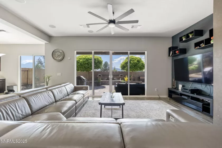 9435 Stony Hill, Reno, Nevada 89521, 5 Bedrooms Bedrooms, ,4 BathroomsBathrooms,Residential,Residential,Stony Hill,250052494