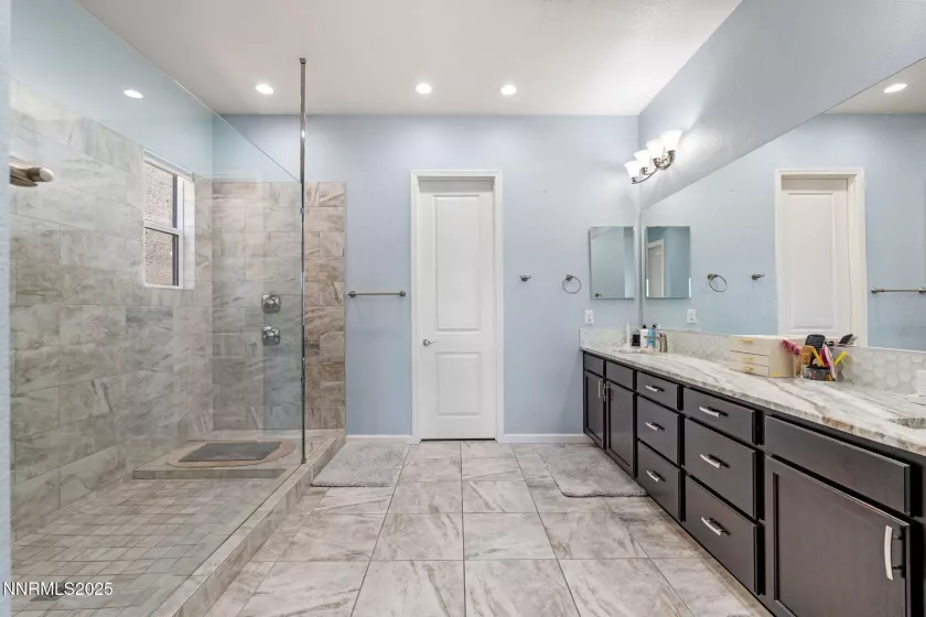 9435 Stony Hill, Reno, Nevada 89521, 5 Bedrooms Bedrooms, ,4 BathroomsBathrooms,Residential,Residential,Stony Hill,250052494