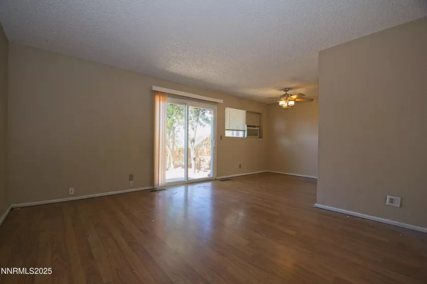3506 Willow Hills, Reno, Nevada 89512, 2 Bedrooms Bedrooms, ,2 BathroomsBathrooms,Residential Lease,Manufactured,Willow Hills,250052495