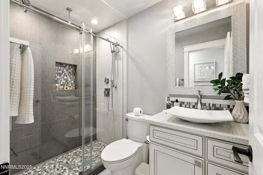 5863 Foggy, Sun Valley, Nevada 89433, 3 Bedrooms Bedrooms, ,2 BathroomsBathrooms,Residential,Residential,Foggy,250052500