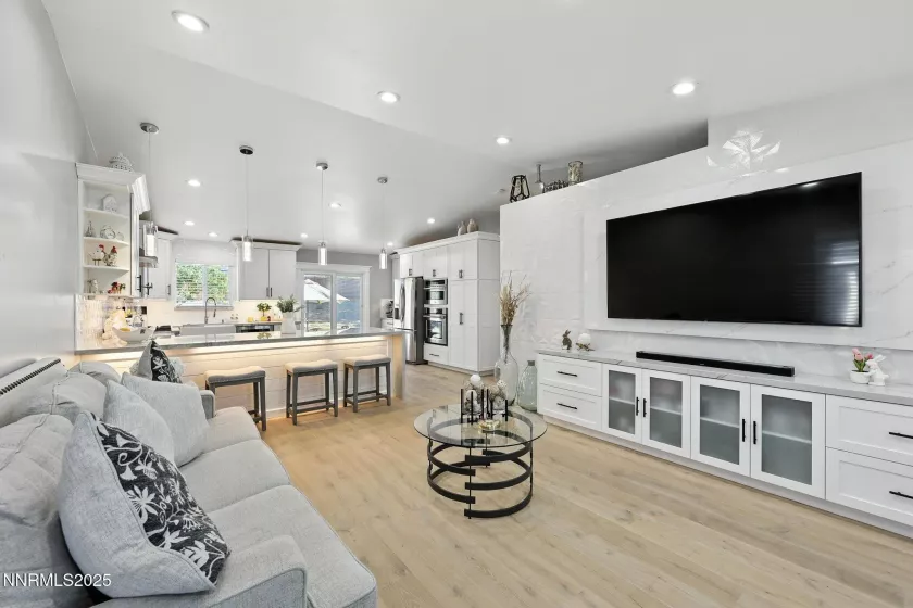 5863 Foggy, Sun Valley, Nevada 89433, 3 Bedrooms Bedrooms, ,2 BathroomsBathrooms,Residential,Residential,Foggy,250052500