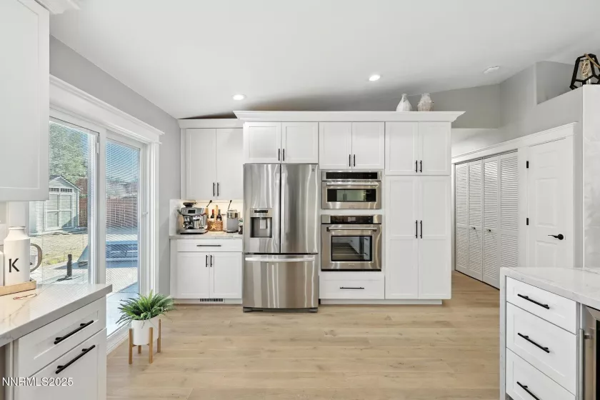 5863 Foggy, Sun Valley, Nevada 89433, 3 Bedrooms Bedrooms, ,2 BathroomsBathrooms,Residential,Residential,Foggy,250052500