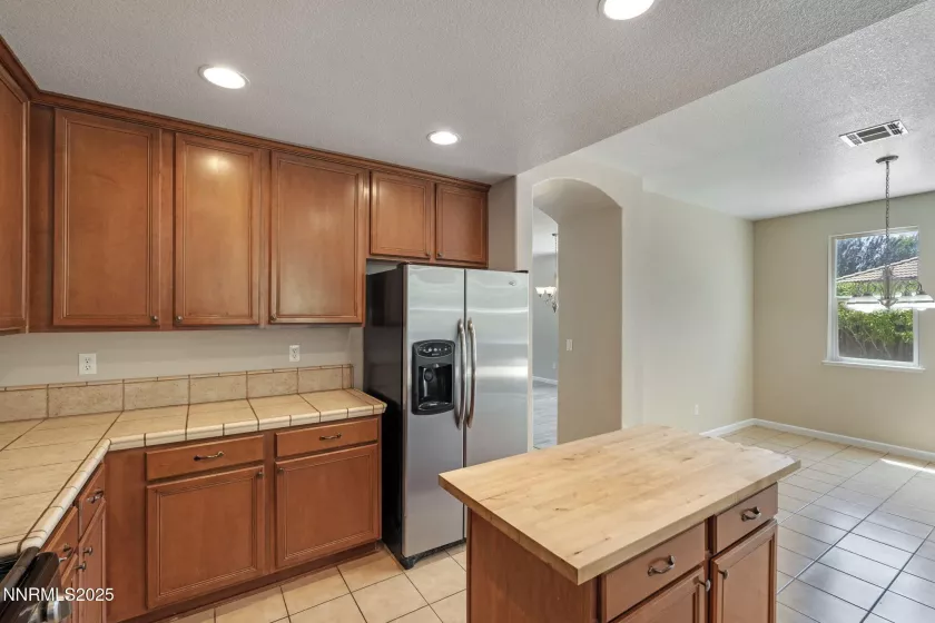7121 Jermann, Sparks, Nevada 89436, 5 Bedrooms Bedrooms, ,3 BathroomsBathrooms,Residential,Residential,Jermann,250052504