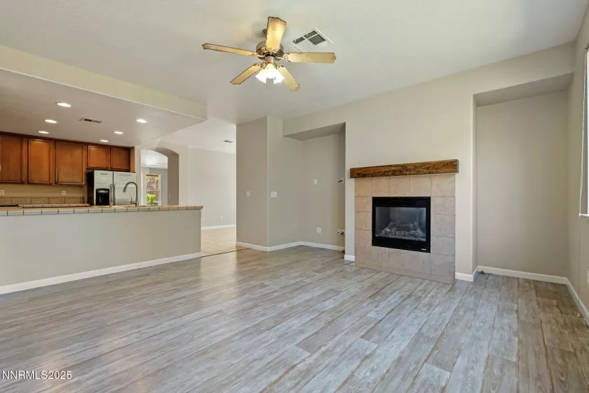7121 Jermann, Sparks, Nevada 89436, 5 Bedrooms Bedrooms, ,3 BathroomsBathrooms,Residential,Residential,Jermann,250052504