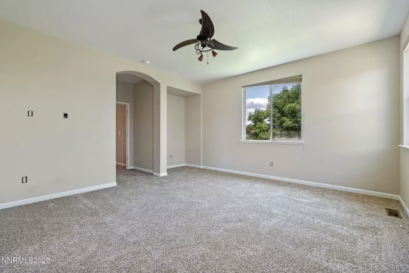 7121 Jermann, Sparks, Nevada 89436, 5 Bedrooms Bedrooms, ,3 BathroomsBathrooms,Residential,Residential,Jermann,250052504