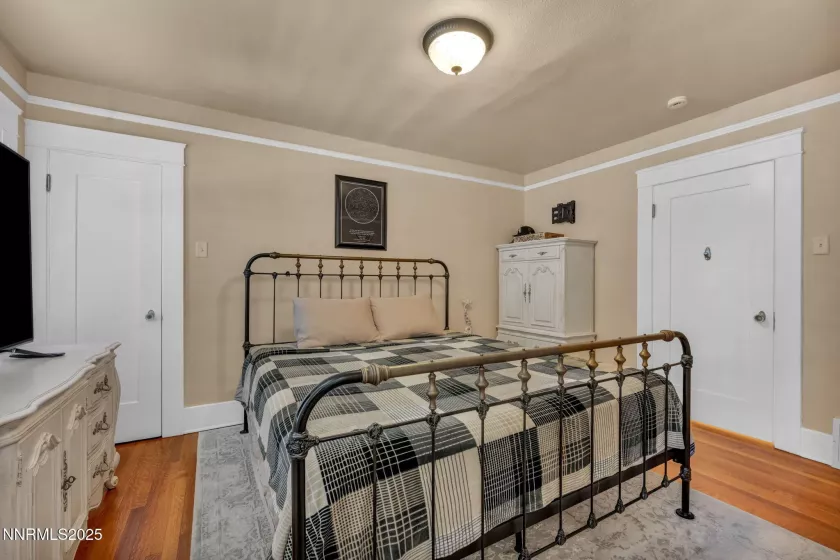 911 F, Sparks, Nevada 89431, 4 Bedrooms Bedrooms, ,2 BathroomsBathrooms,Residential,Residential,F,250052505