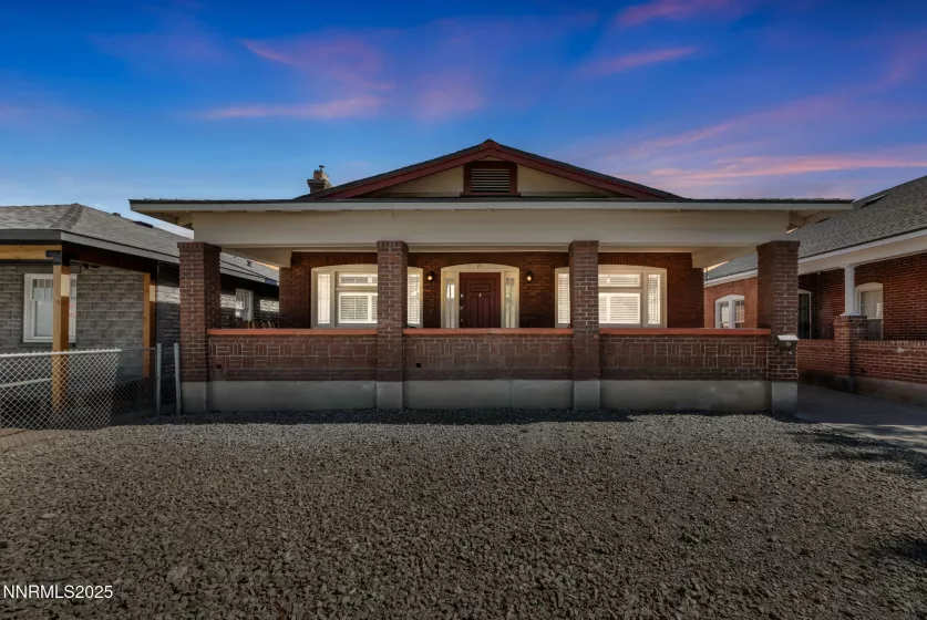 911 F, Sparks, Nevada 89431, 4 Bedrooms Bedrooms, ,2 BathroomsBathrooms,Residential,Residential,F,250052505