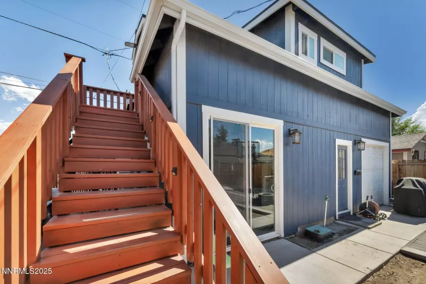 911 F, Sparks, Nevada 89431, 4 Bedrooms Bedrooms, ,2 BathroomsBathrooms,Residential,Residential,F,250052505