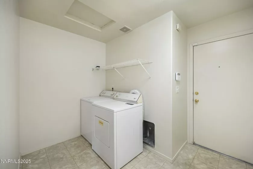 8733 Sunset Breeze, Reno, Nevada 89506, 2 Bedrooms Bedrooms, ,2 BathroomsBathrooms,Residential,Residential,Sunset Breeze,250052506