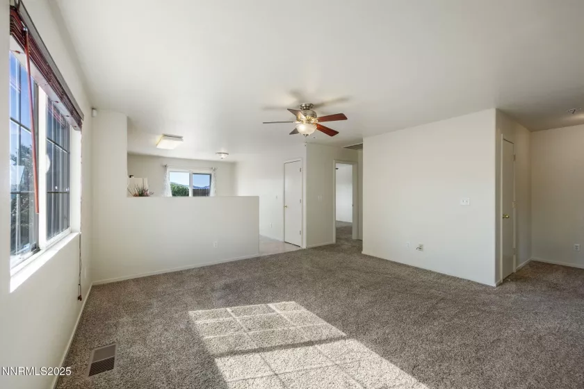 8733 Sunset Breeze, Reno, Nevada 89506, 2 Bedrooms Bedrooms, ,2 BathroomsBathrooms,Residential,Residential,Sunset Breeze,250052506