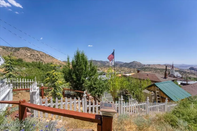 158 B, Virginia City, Nevada 89440, 3 Bedrooms Bedrooms, ,2 BathroomsBathrooms,Residential,Residential,B,250052507