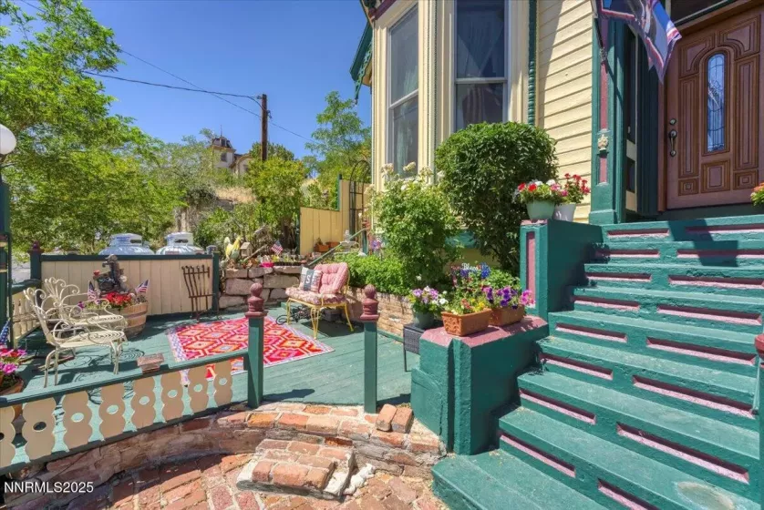 158 B, Virginia City, Nevada 89440, 3 Bedrooms Bedrooms, ,2 BathroomsBathrooms,Residential,Residential,B,250052507