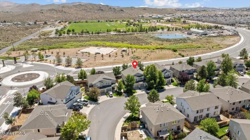 9266 Lone Wolf, Reno, Nevada 89506, 2 Bedrooms Bedrooms, ,2 BathroomsBathrooms,Residential,Residential,Lone Wolf,250052508