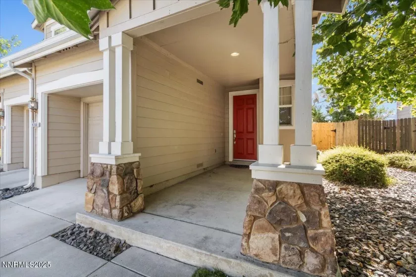 9266 Lone Wolf, Reno, Nevada 89506, 2 Bedrooms Bedrooms, ,2 BathroomsBathrooms,Residential,Residential,Lone Wolf,250052508