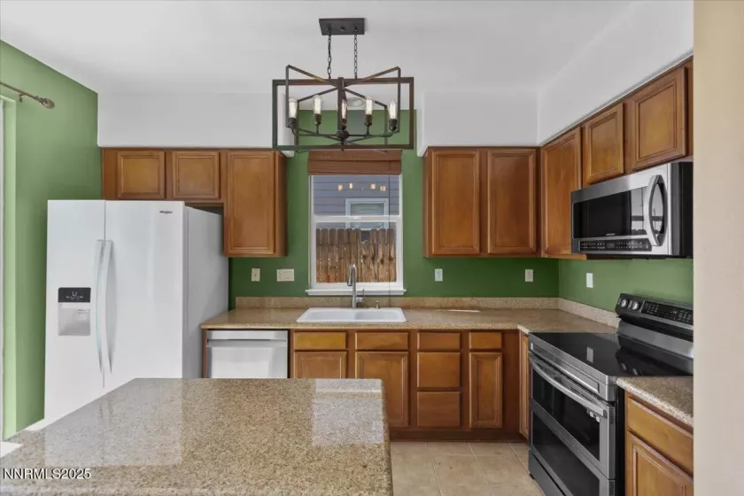 9266 Lone Wolf, Reno, Nevada 89506, 2 Bedrooms Bedrooms, ,2 BathroomsBathrooms,Residential,Residential,Lone Wolf,250052508