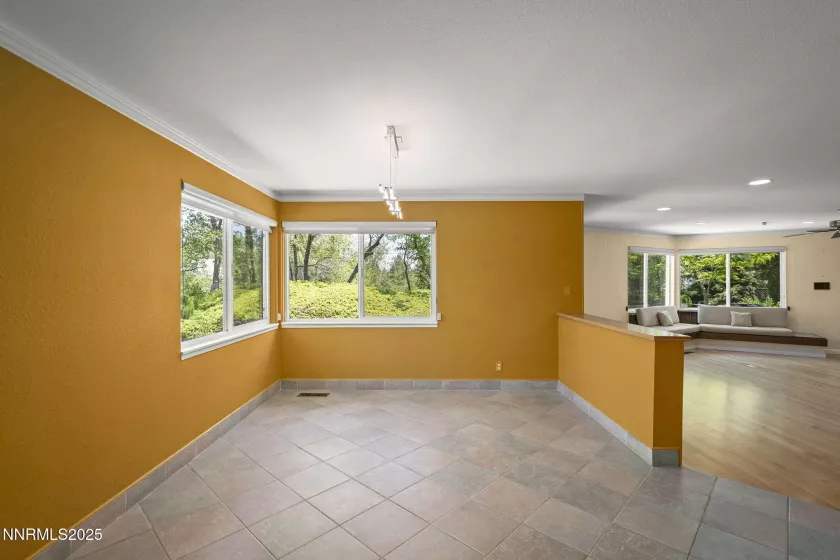 2645 Monterey, Reno, Nevada 89509, 3 Bedrooms Bedrooms, ,3 BathroomsBathrooms,Residential,Residential,Monterey,250050835